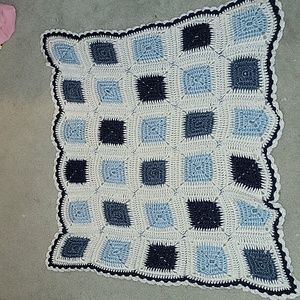 Crotchet baby blanket blue and white